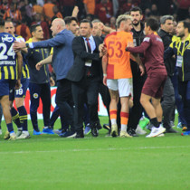 Oosterwolde ve Mert Hakan Yandaş'a 1 yıl 4 ay 14 gün hapis!