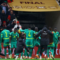 90+8'de sahadan çekilen Senegal Uluslar Kupası'nı uzatmada kazandı!