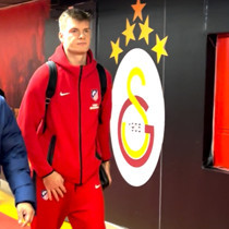 Okan Buruk'tan Sörloth yorumu