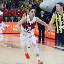 Fenerbahçe Beko, evinde rahat kazandı