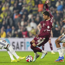 Fenerbahçe evinde Göztepe'ye takıldı!