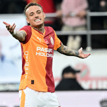 Nihat Kahveci: Noa Lang 'Topçuyum' diye bağırıyor!