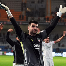 Nihat Kahveci: Beşiktaş 6 yeni transferle oynadı! Ersin'i de katıyorum...