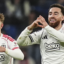 Nihat Kahveci: Orkun Kökçü bir açıldı, pir açıldı