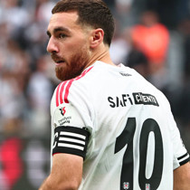 Nihat Kahveci: Orkun Kökçü kaptan gibi kaptanlık yapıyor