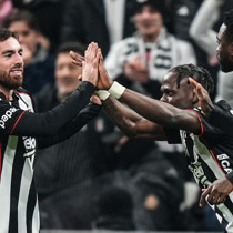 Nihat Kahveci'den Orkun Kökçü'ye maşallah