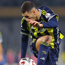 Fenerbahçe'de stoper sıkıntısı! İşte yeni savunmacı