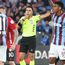 O maçtan sonra bir daha maç verilmemişti! Hakemliği resmen bıraktı