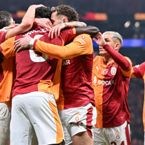 Jabos, Davinson Sanchez, Lang ve Bardakcı ateş hattında