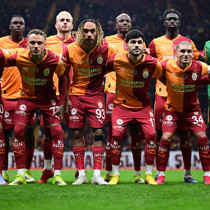 Galatasaray'ın yıldızına övgüler yağdı: "Sözleşmesi uzatılmalı"