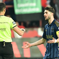 Antalyaspor-Fenerbahçe hakem yorumları!