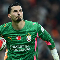 Uğurcan Çakır'dan Beşiktaş tribünlerine: Tepki geliyor ama...