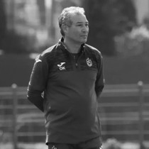 Trabzonspor'da yardımcı antrenör Orhan Kaynak kalp krizi geçirerek hayatını kaybetti