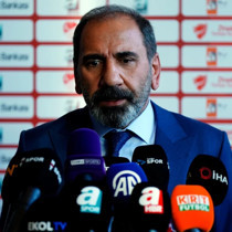 Mecnun Otyakmaz: Kulüp yetkilileri VAR odasında oturup izlesinler!