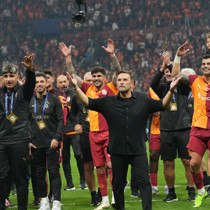 Galatasaray'a UEFA'dan 53,5 milyon euro