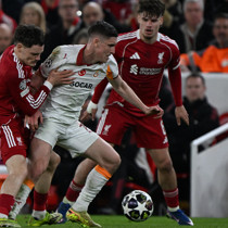 Nebil Evren: Galatasaray'a kenardan destek gelmiyor