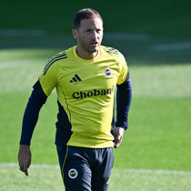 Nihat Kahveci: Tedesco'dan önce Fenerbahçe'de başkan ve yönetim eleştirilecek