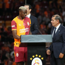 Victor Osimhen 150 milyon euro!