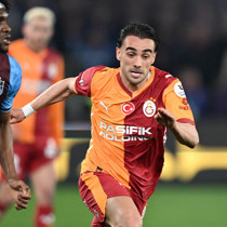 Yunus Akgün'den sert sözler! "17-18 yaşındaki çocuk küfür ediyor ama..."