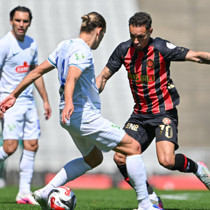 Fatih Karagümrük önce Fenerbahçe'yi şimdi de Ç.Rizespor'u yendi