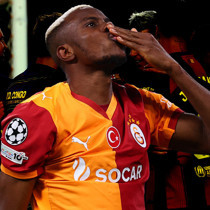 Barcelona Osimhen için gemileri yaktı! 5 yıldızını satma kararı aldı