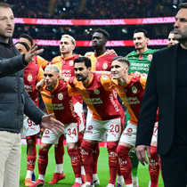 Fenerbahçe ile Galatasaray arasındaki şampiyonluk yarışında psikolojik üstünlük Tedesco'da