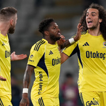 Spor yazarları Fenerbahçe'yi eleştirdi! "Tedesco derbi 11'i ile sahadaydı"