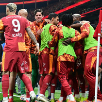Nihat Kahveci: Galatasaray'ı tebrik ediyoruz ama bugüne kalmamalıydı!