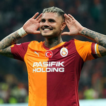 Ayrılığı bekleniyordu! Galatasaray ile 1+1 yıllık anlaşmaya vardı