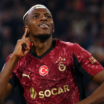 Osimhen'e transfer çağrısı! "Her takıma seviye atlatır"