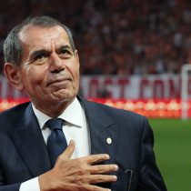 Dursun Özbek'in hedefi 500 milyon euroya!