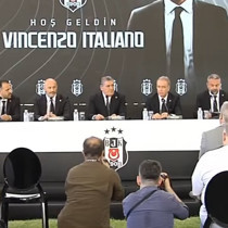 Beşiktaş Vıncenzo Italıano ile imza töreni düzenledi