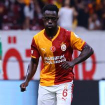 Como Davinson'u istedi! Galatasaray servet talep etti