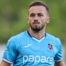 Trabzonspor'dan ayrılan Edin Visca Başakşehir'e geri döndü!