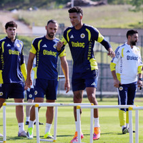 Fenerbahçe'de Vedat Muriç şoku! Antrenmanda sakatlandı devam edemedi