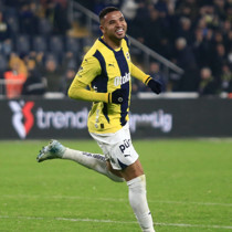 En Nesyri'yi alacaklar ama maaşını ödeyemiyorlar!