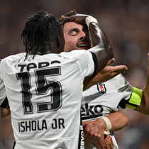 Beşiktaş Midtjylland'ı Orkun Kökçü'yle geçti Italıano'nun takımı umut verdi