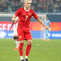 Galatasaray'ın yeni 10 numarası Aleksey Batrakov oldu