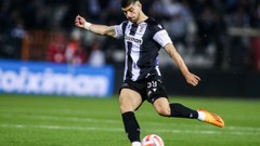 Son dakika transfer haberleri... Fenerbahçe, PAOK'un genç stoperini istiyor!