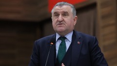 Bakan Bak, Paris 2024 kotası alan milli judocuları kutladı