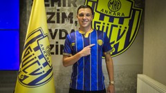 MKE Ankaragücü, geçen sezonu Hatayspor'da kiralık olarak geçiren Renat Dadashov'u transfer etti