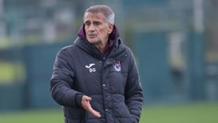 Şenol Güneş transfer listesini Trabzonspor yönetimine verdi!