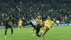 Lider Kocaelispor, İstanbulspor'a takıldı: 1-1