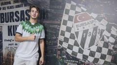 Bursaspor'da 4 futbolcu imzayı attı