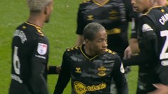 Fenerbahçe de istiyordu! Kyle Walker-Peters'ı Beşiktaş aldı