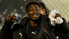Beşiktaş Ganalı yıldız İbrahim Zubairu ile görüşüyor