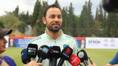 VİDEO İZLE | Selçuk İnan: En az 1 stoper, 1 orta saha istiyoruz