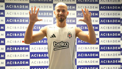 Beşiktaş'ın yeni transferi Cerny, sağlık kontrollerini tamamladı