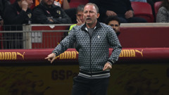 Oyuncular Sergen Yalçın'ı dinlemedi! "10 kişilik takıma nasıl basmazsınız?"