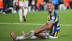 Cenk Tosun, eski takım arkadaşının yanına gidiyor